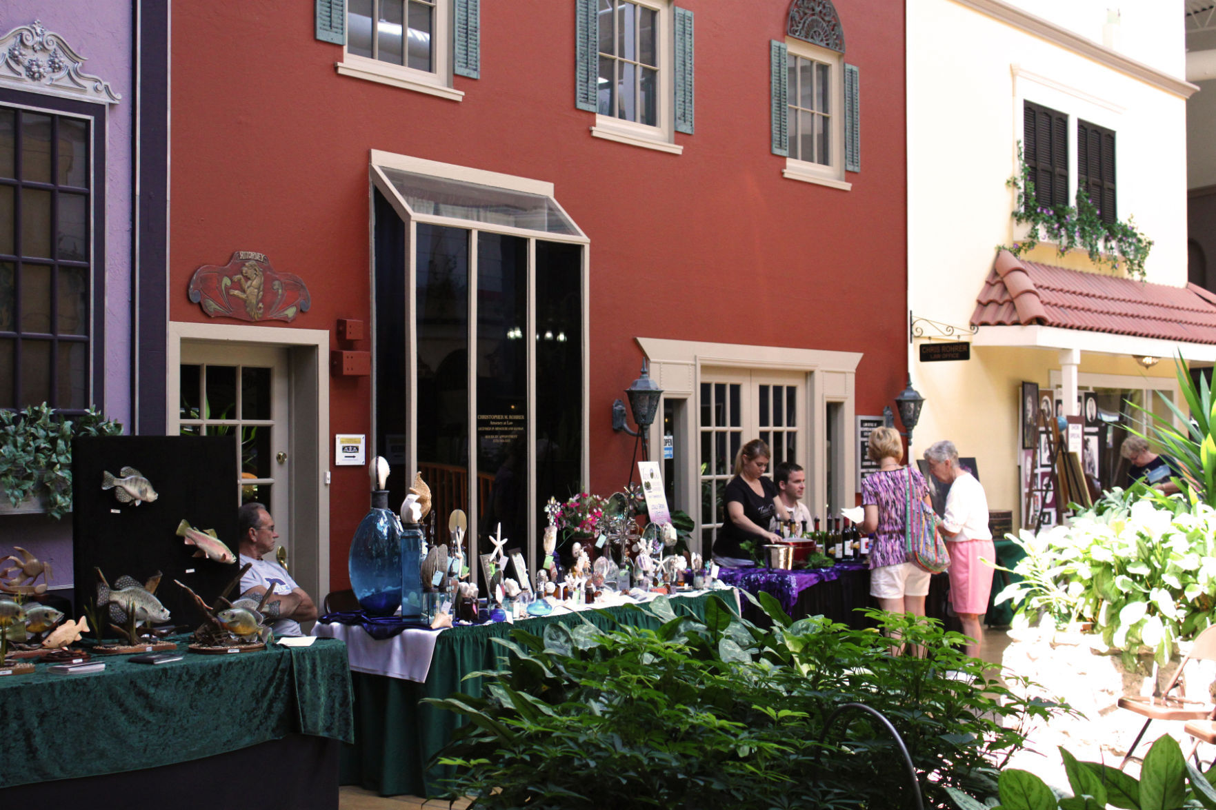 GETAWAYS Ozarks shopping 2